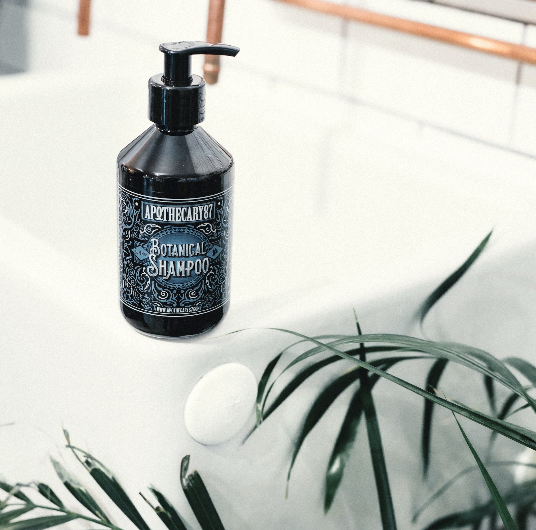 正しい髪の洗い方で頭スッキリ！間違ったシャンプーが頭皮トラブルの原因？！